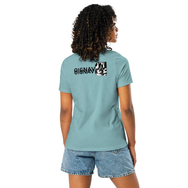 BVANGIO BLURRED Women's Relaxed T-Shirt - Image 3